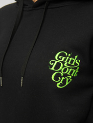 Juodas moteriškas džemperis su gobtuvu OZONEE JS/B26013