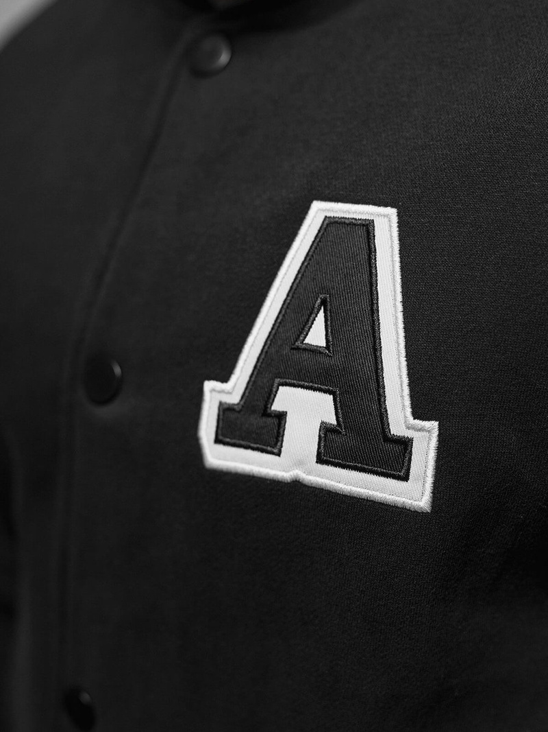 Juodas vyriškas džemperis OZONEE NB/MF2020