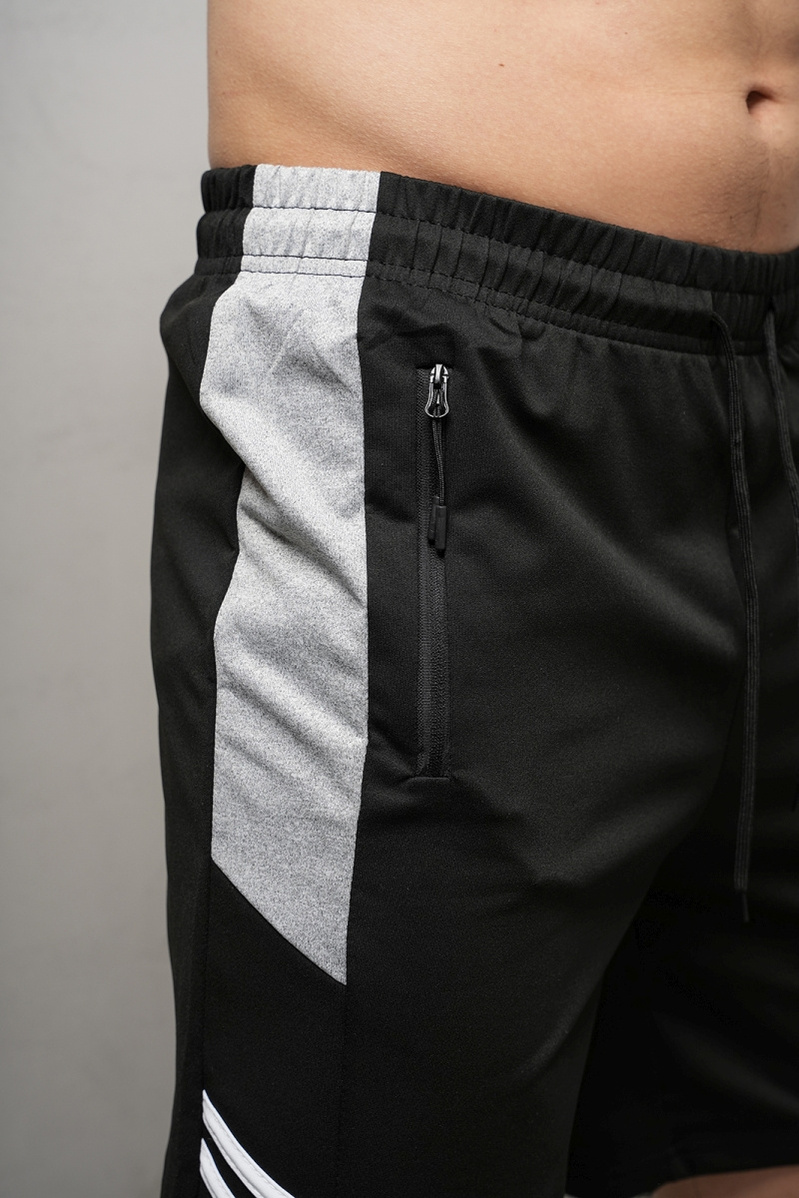 Juodi vyriški sportiniai šortai OZONEE JS/68022