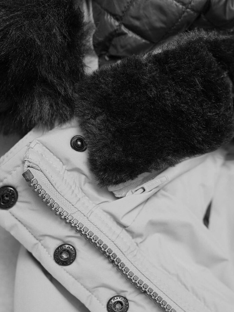 Pilka moteriška striukė OZONEE O/W377